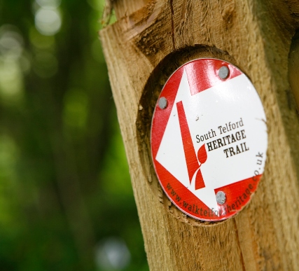 Telford walking way marker